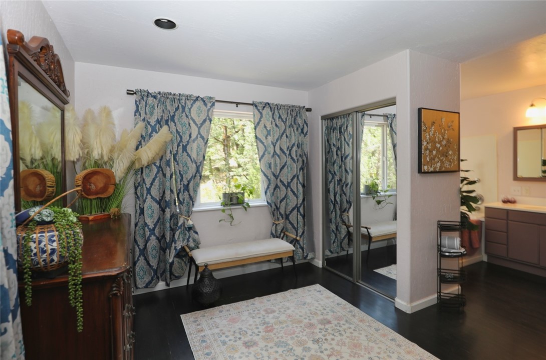 9712 Harrington Flat Property Photo 17