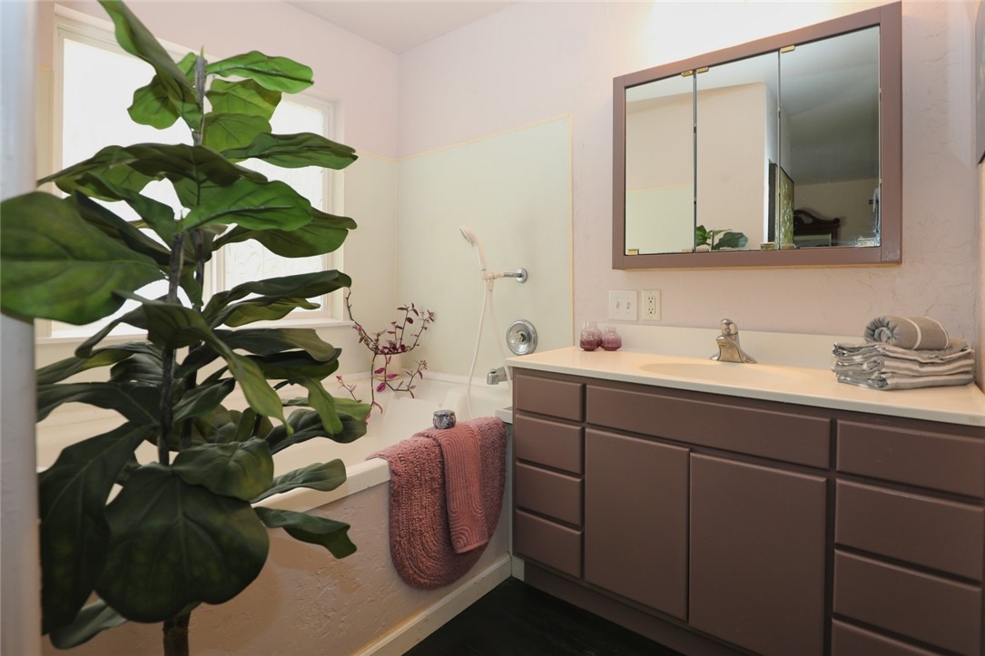 9712 Harrington Flat Property Photo 19