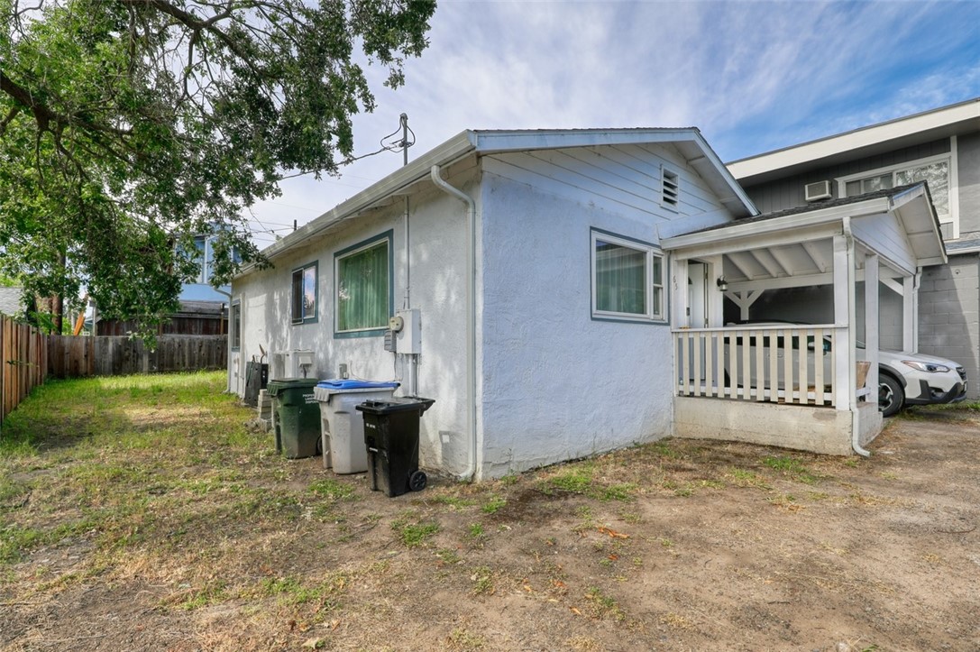 65 Lily Cove Property Photo 2