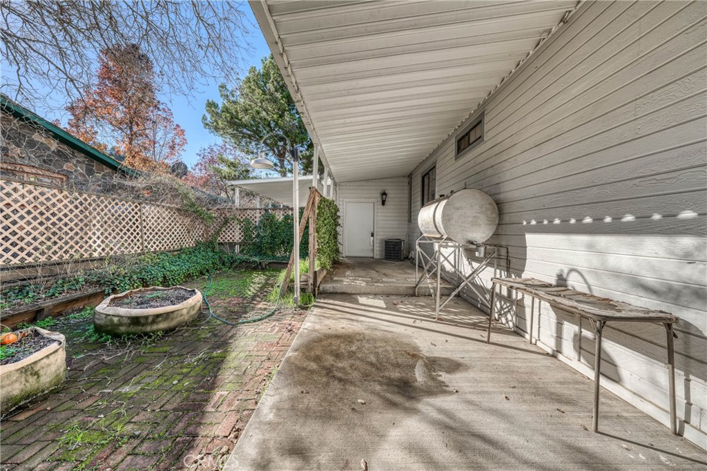 17730 Pomo Property Photo 49