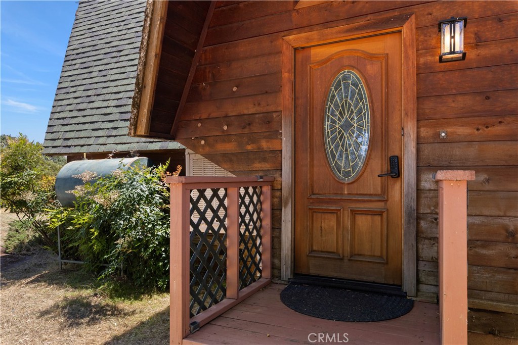 1239 Boggs Lane Property Photo 4