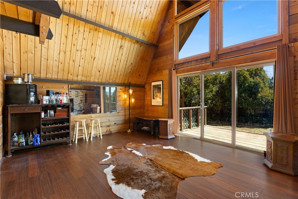 1239 Boggs Lane Property Photo 8