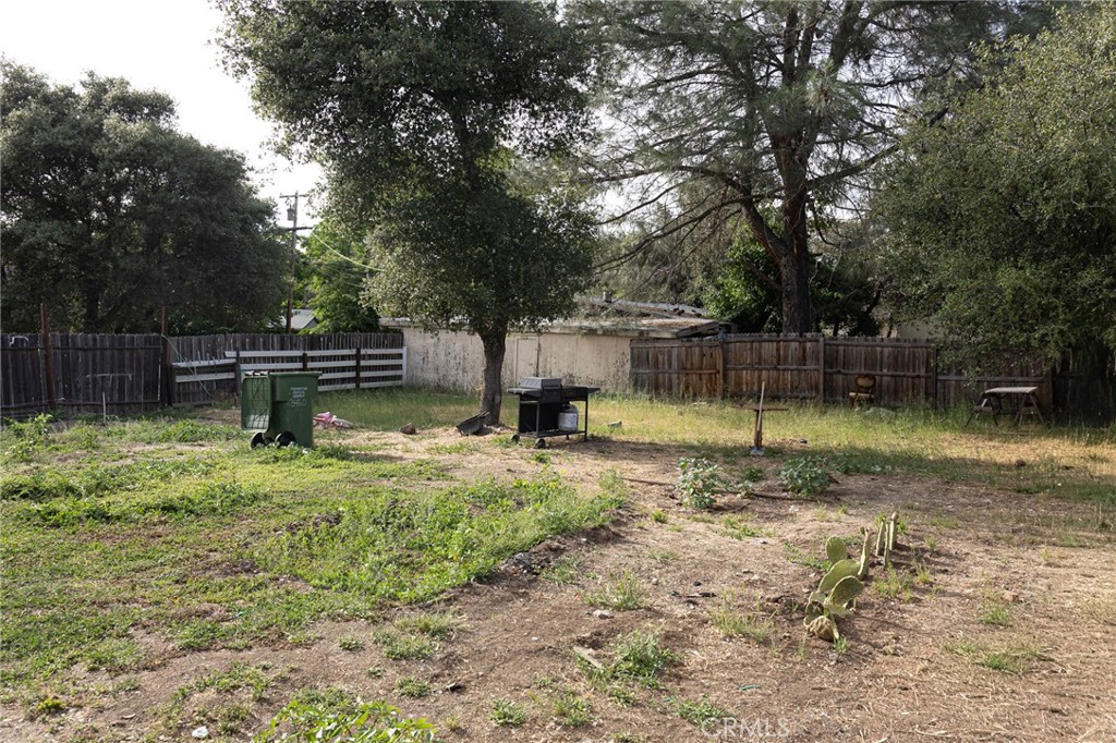 3450 10th Property Photo 5
