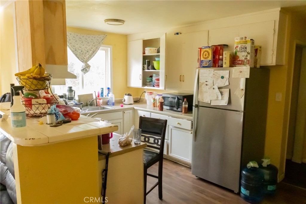 3450 10th Property Photo 6