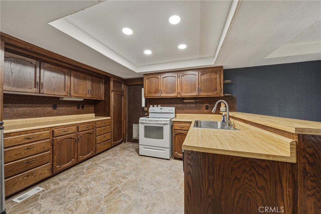 7333 High Street Property Photo 10