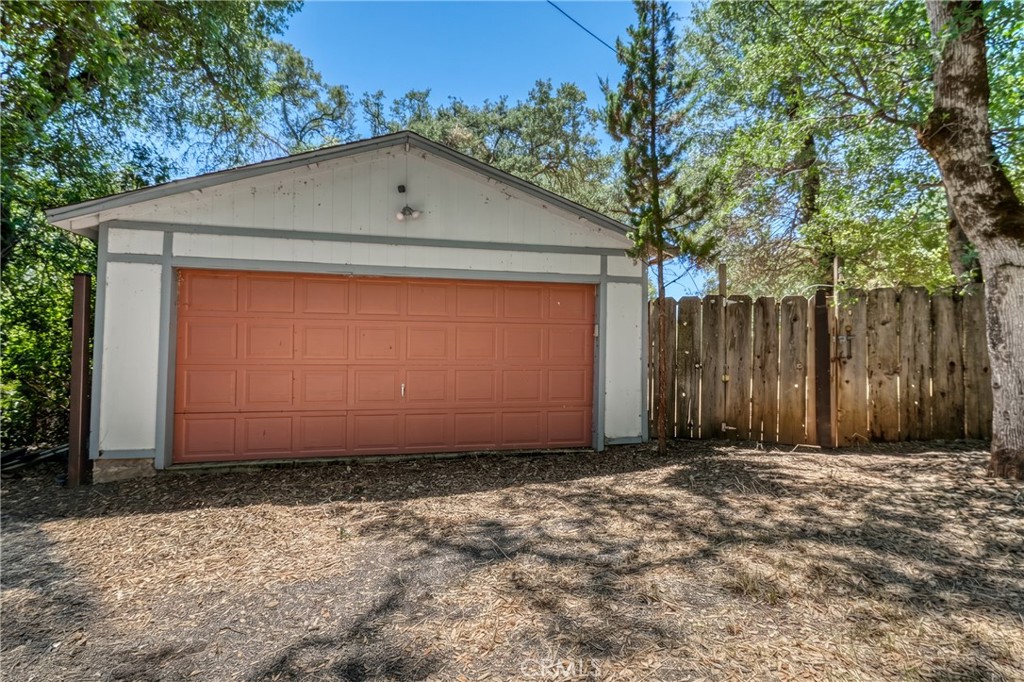 7333 High Street Property Photo 21