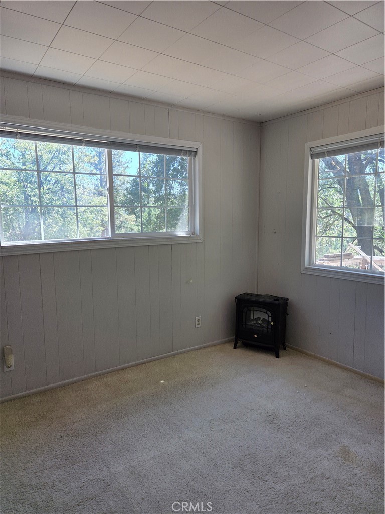 10498 Redwood Road Property Photo 6