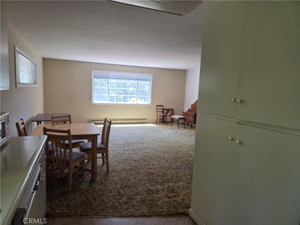 10498 Redwood Road Property Photo 7