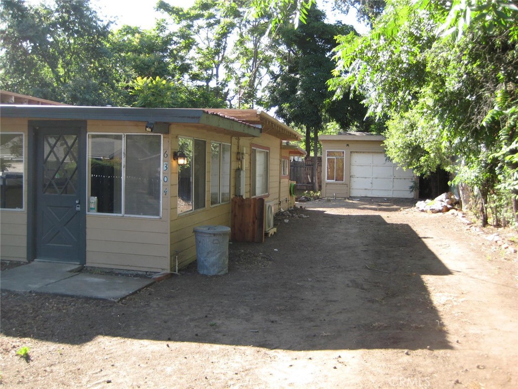 6304 6th Property Photo 2