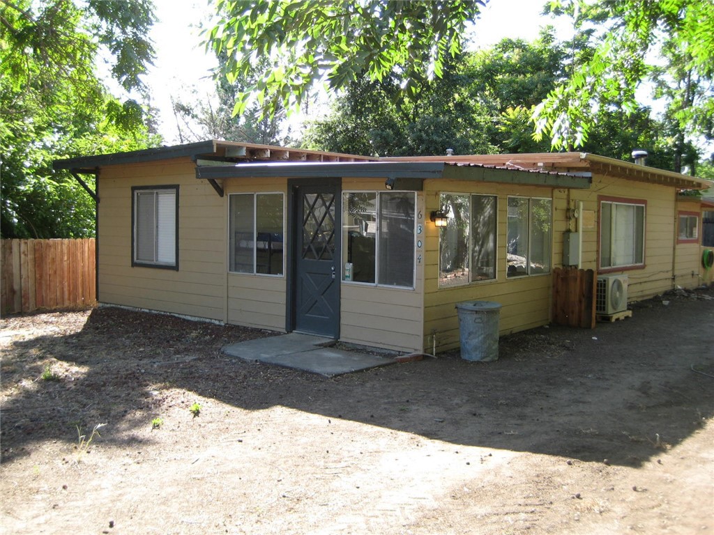 6304 6th Property Photo 3