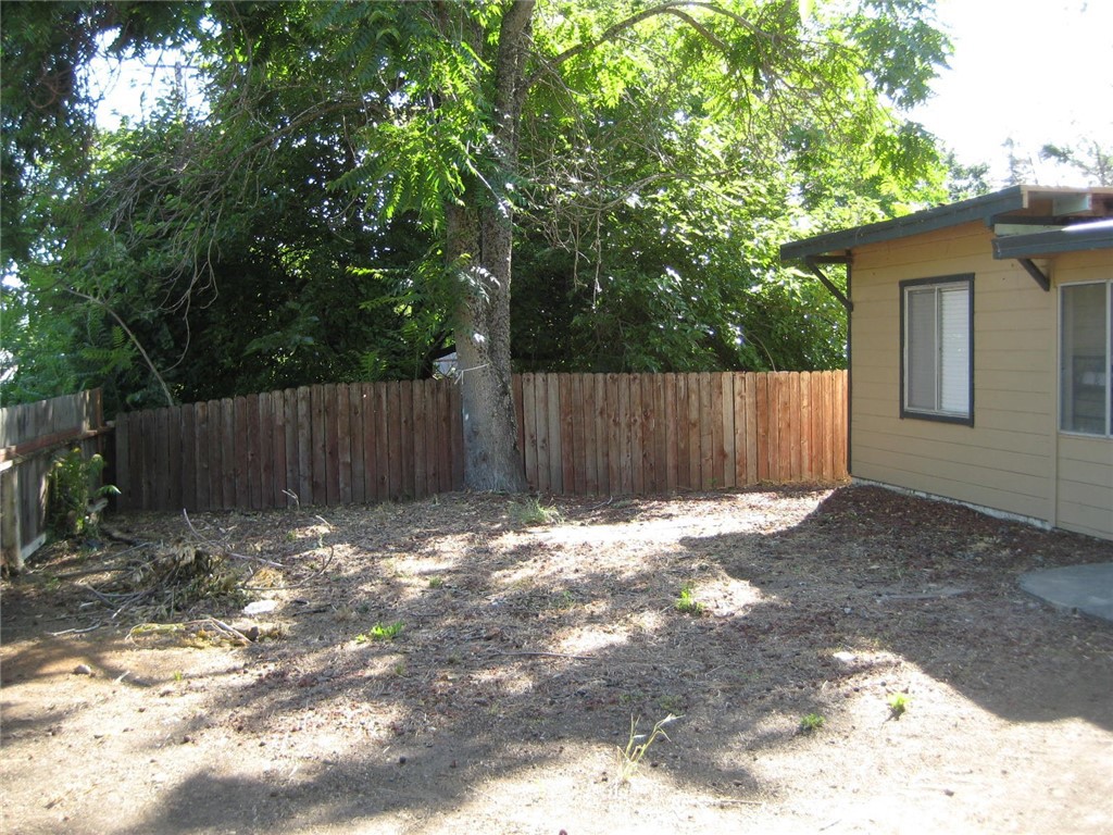 6304 6th Property Photo 4