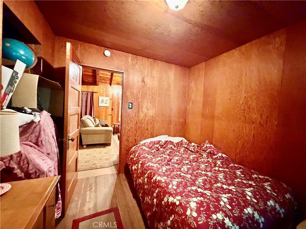 9520 Oak Place Property Photo 16