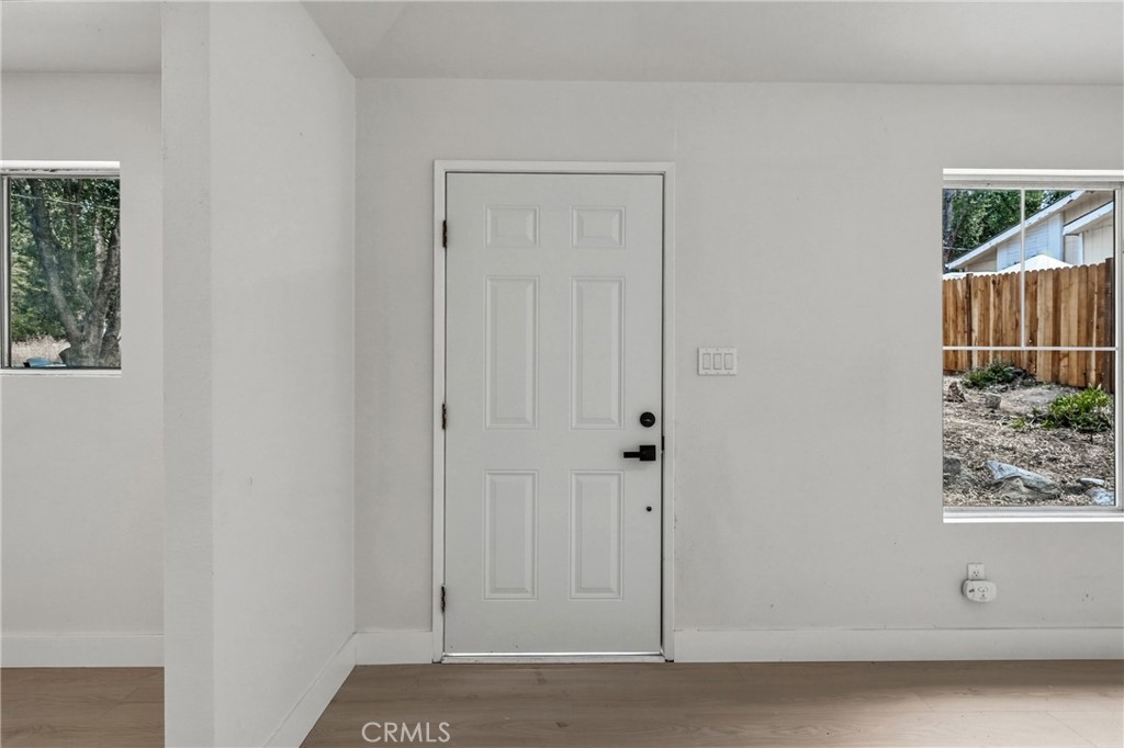 17440 Cache Creek Property Photo 12