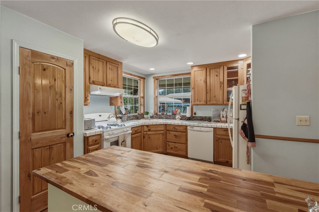 1623 New Long Valley Road Property Photo 9