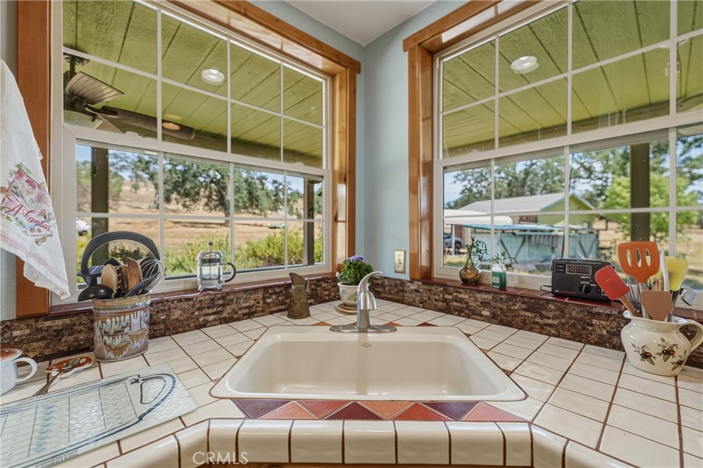 1623 New Long Valley Road Property Photo 11