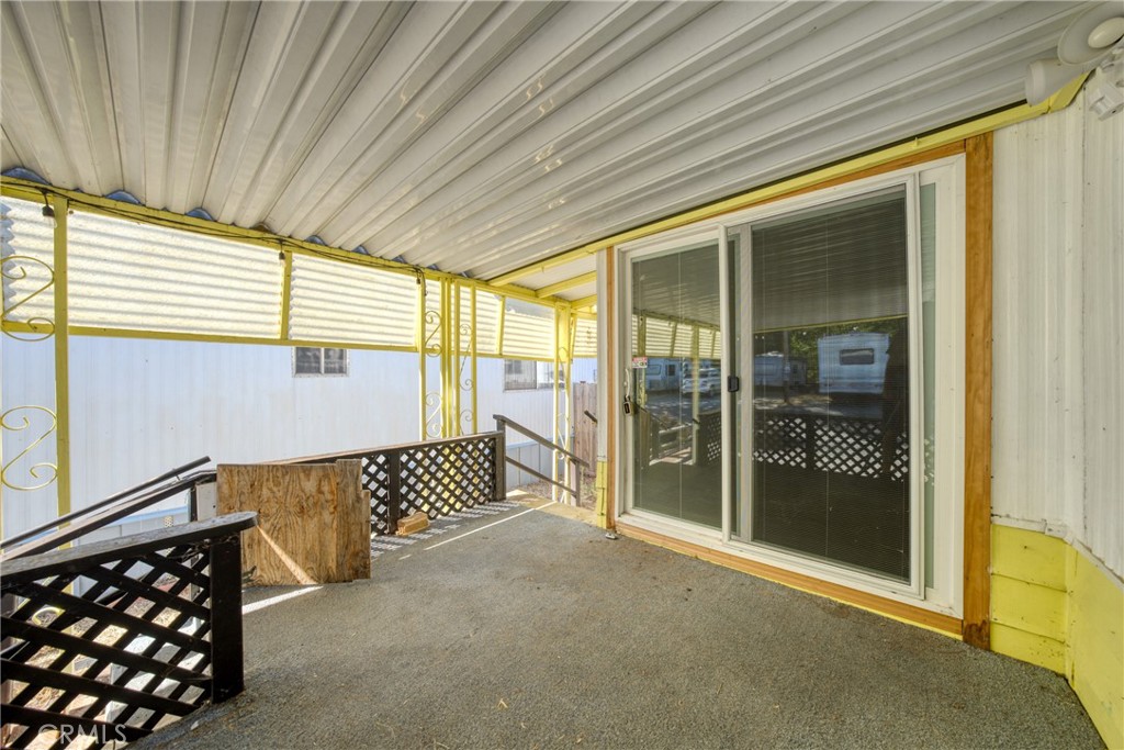 5890 E Highway 20 E 60 Property Photo 2