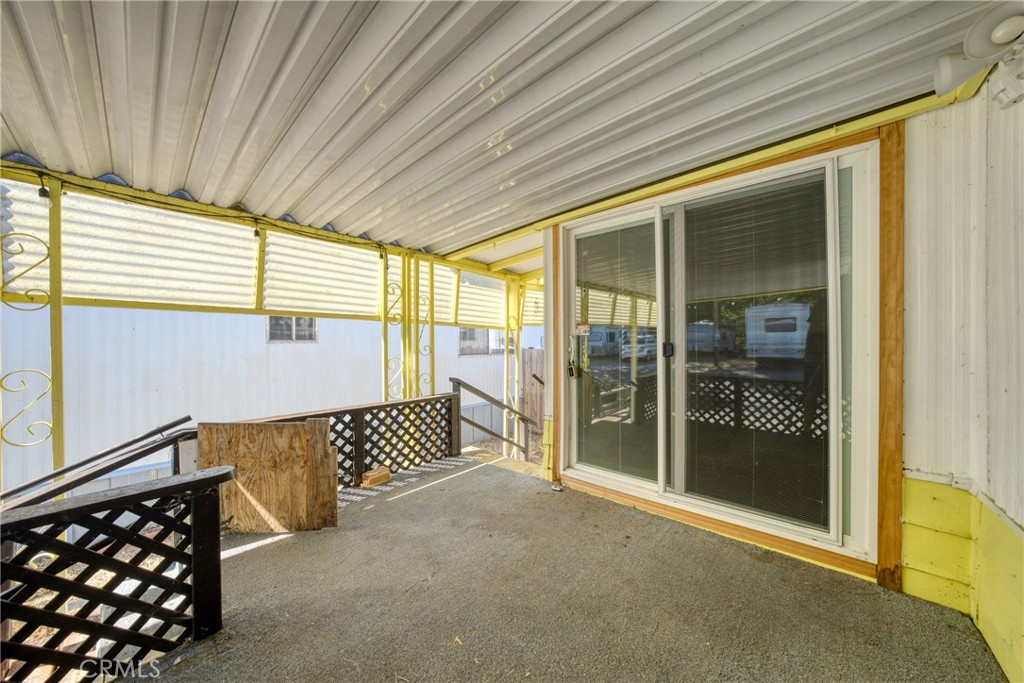 5890 E Highway 20 E 60 Property Photo 2
