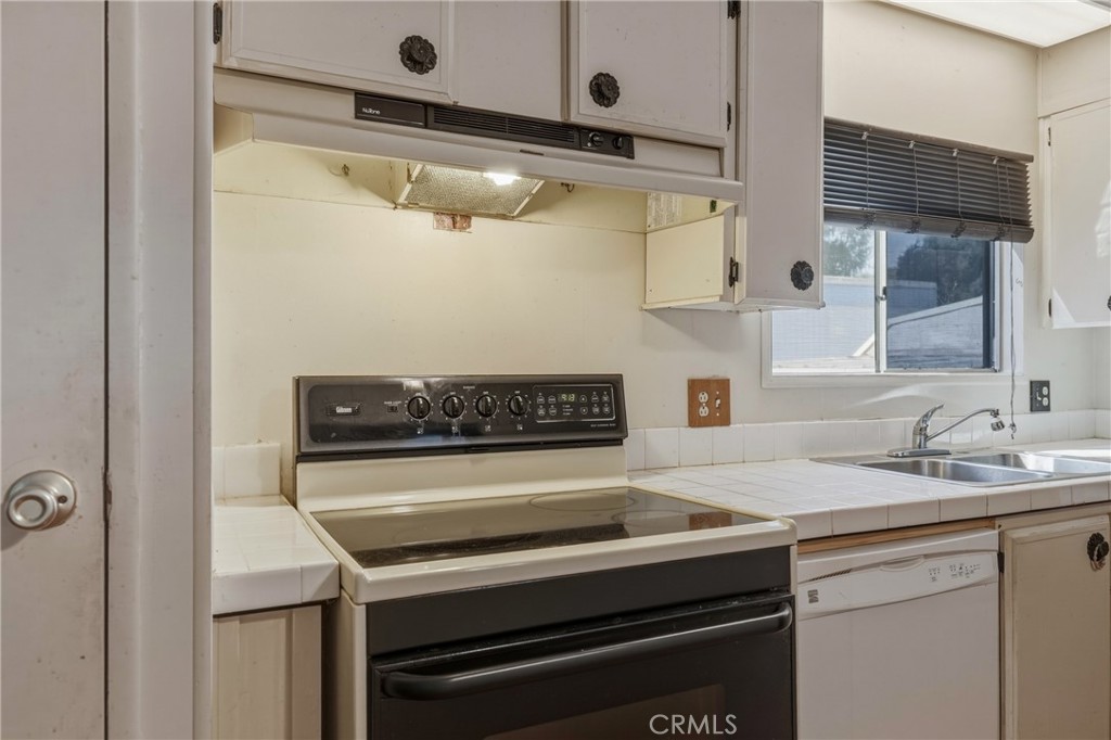5890 E Highway 20 E 60 Property Photo 13