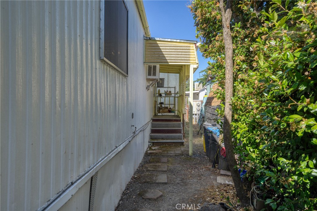 5890 E Highway 20 E 60 Property Photo 34