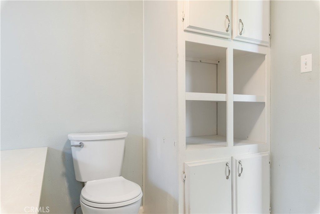 5830 Robin Hill Drive 17 Property Photo 25