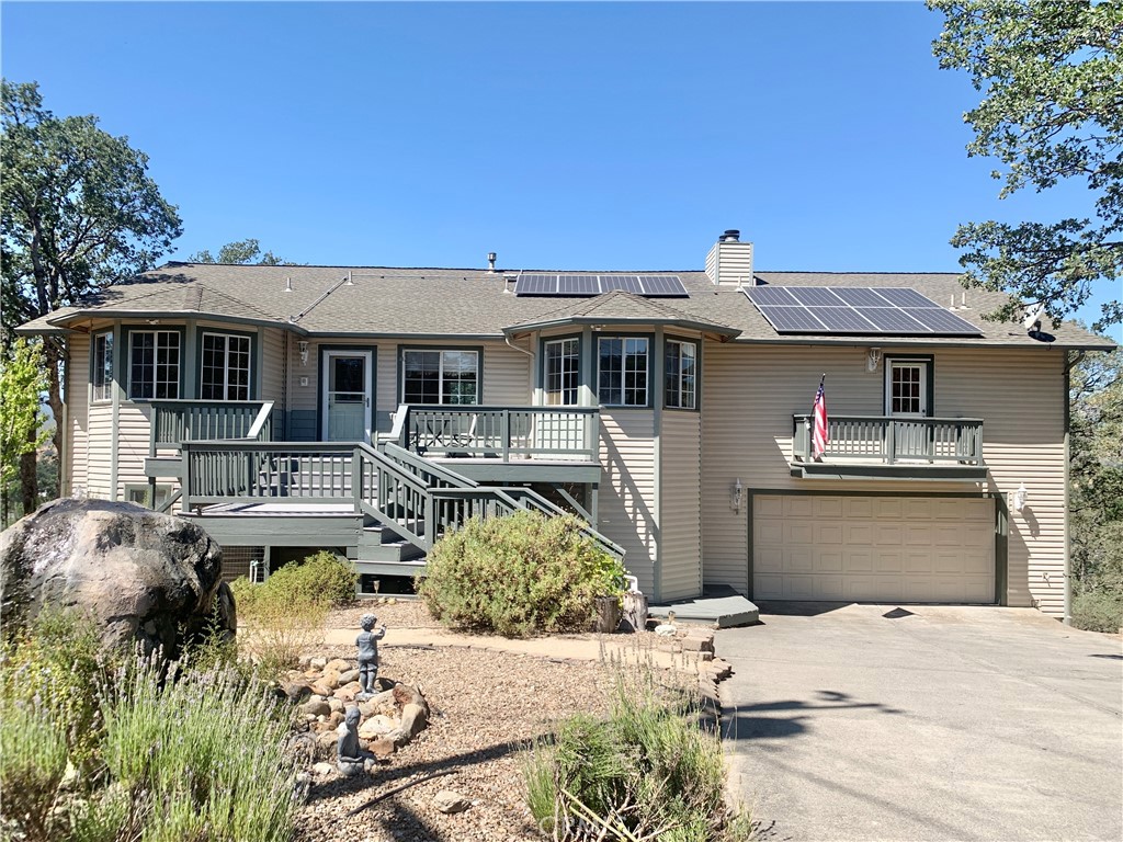 18076 Vista Point Ct Property Photo 1