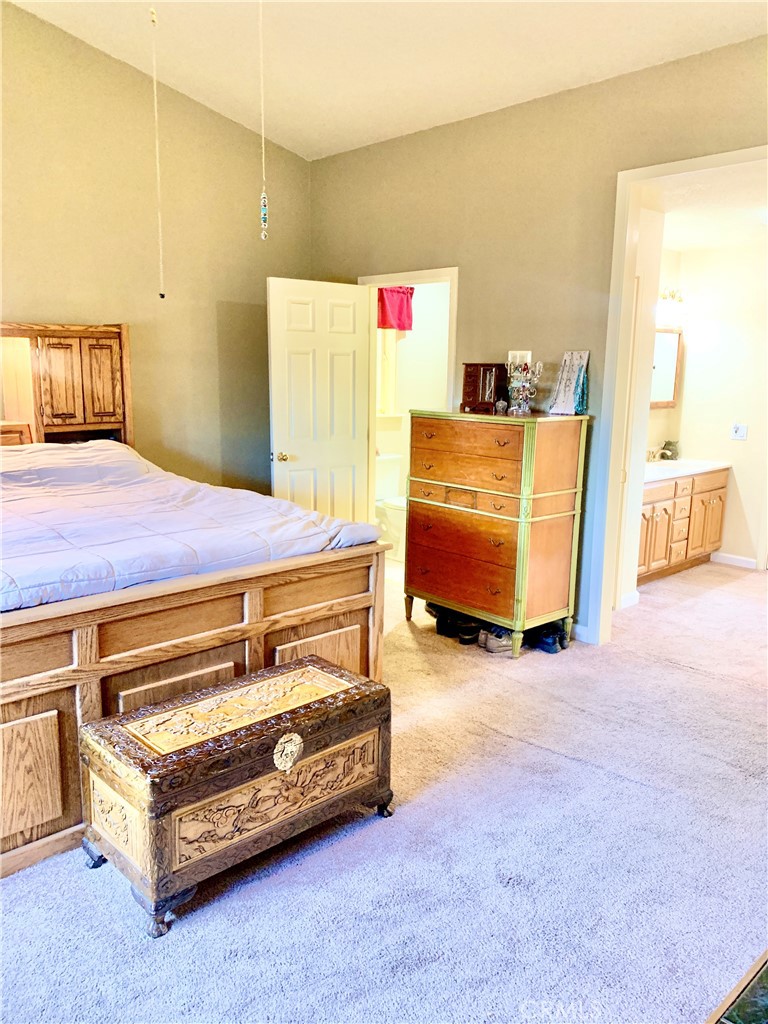 18076 Vista Point Ct Property Photo 23