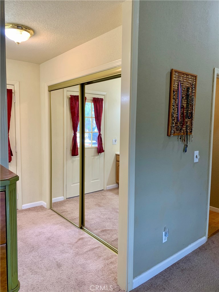 18076 Vista Point Ct Property Photo 24