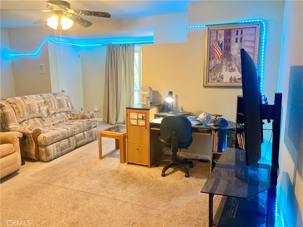 18076 Vista Point Ct Property Photo 33