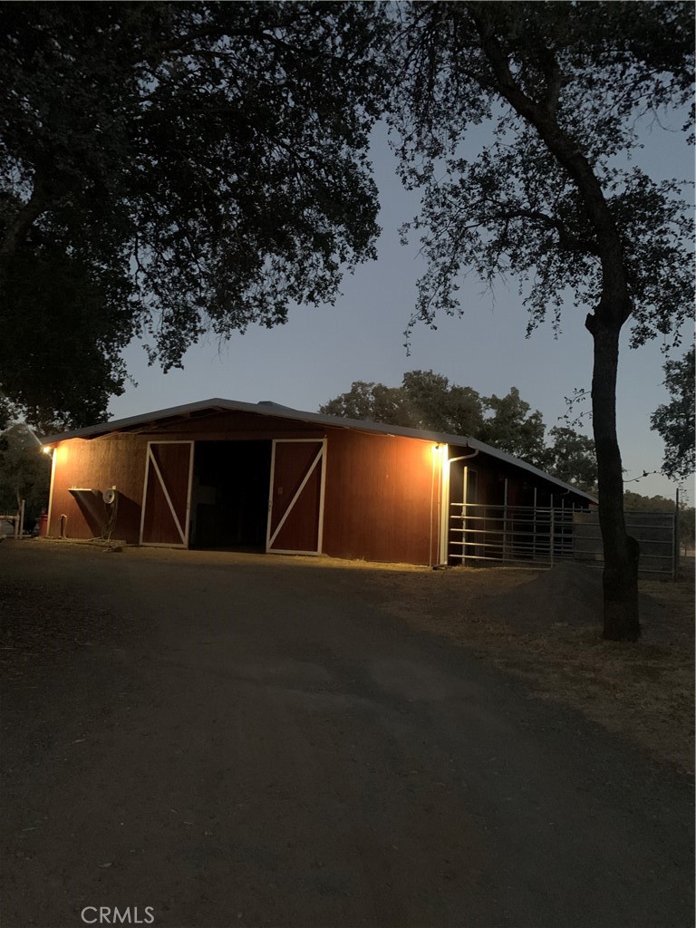 18076 Vista Point Ct Property Photo 54
