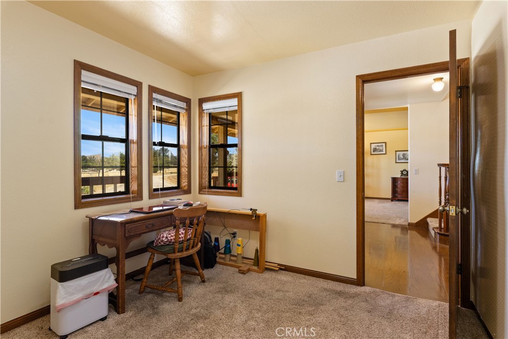 920 Park Way Property Photo 23