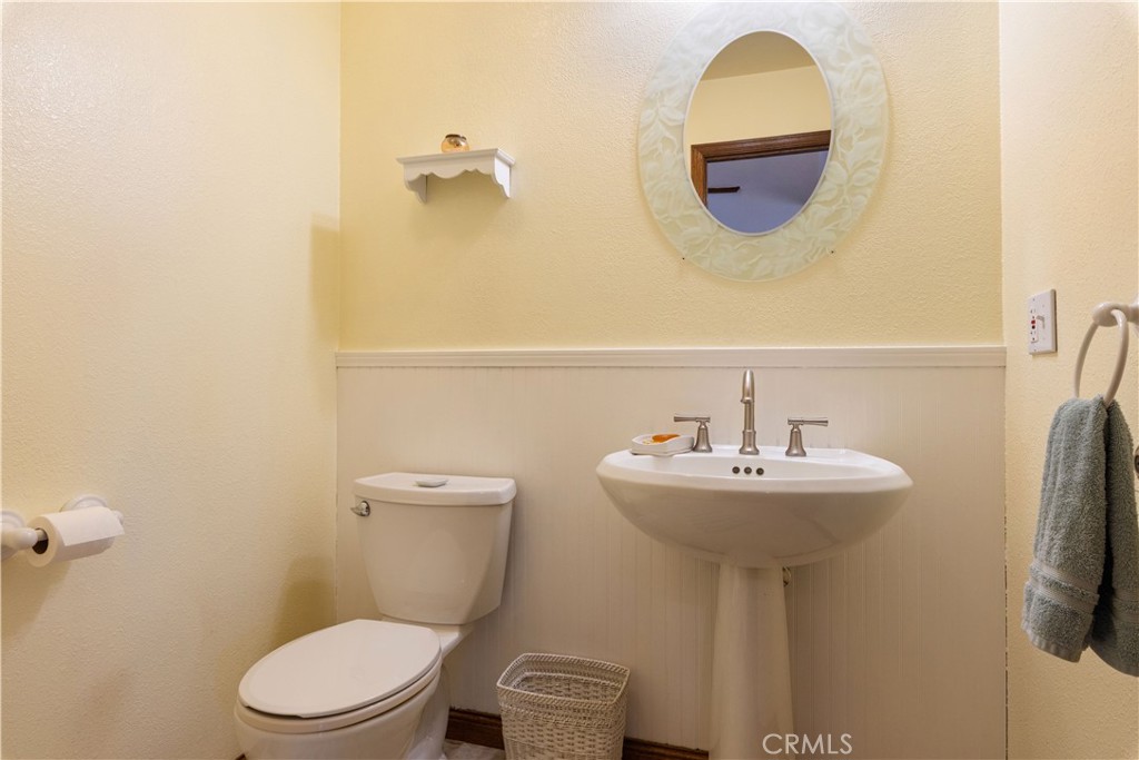 920 Park Way Property Photo 24