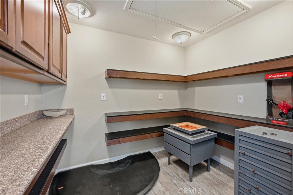 14465 Lakeshore Property Photo 16