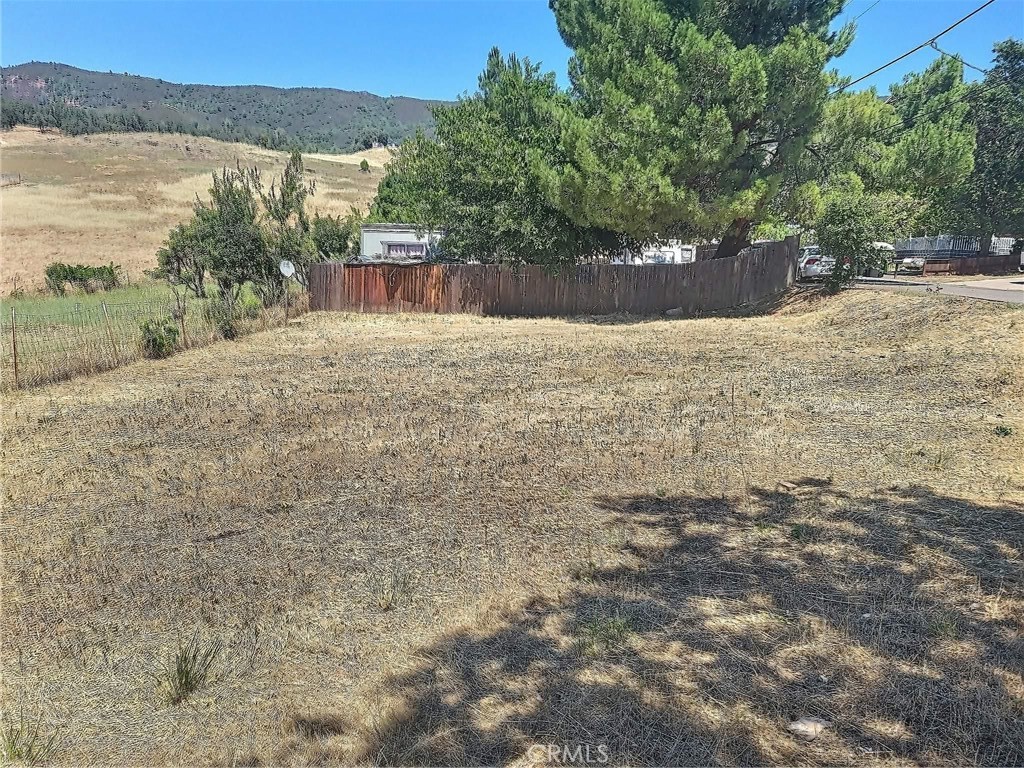 6989 Butte Street Property Photo 2