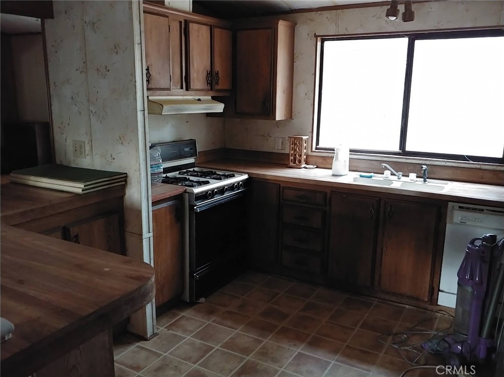 11254 Airstrip Road Property Photo 24