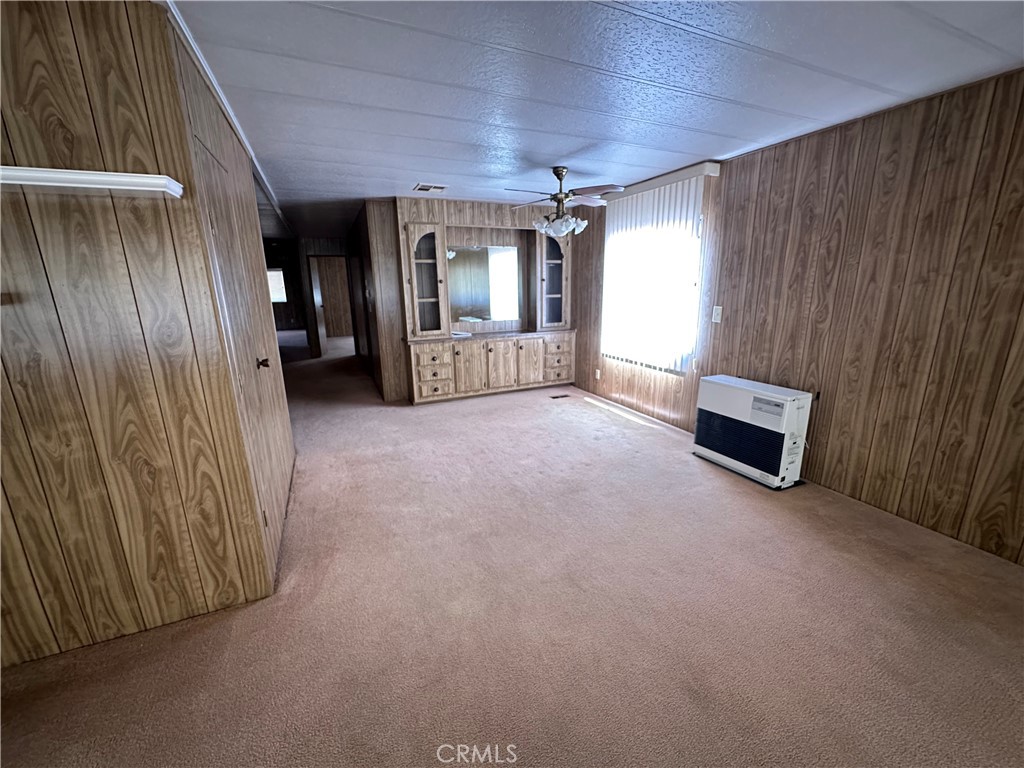 5647 Jones Property Photo 9