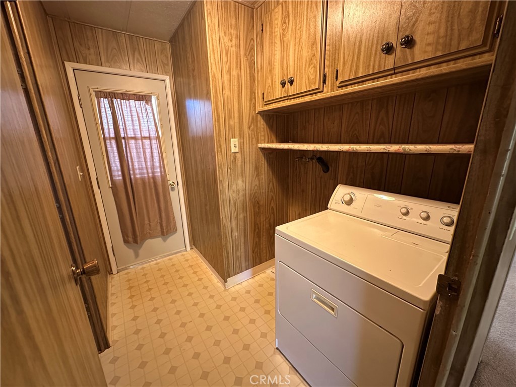 5647 Jones Property Photo 13