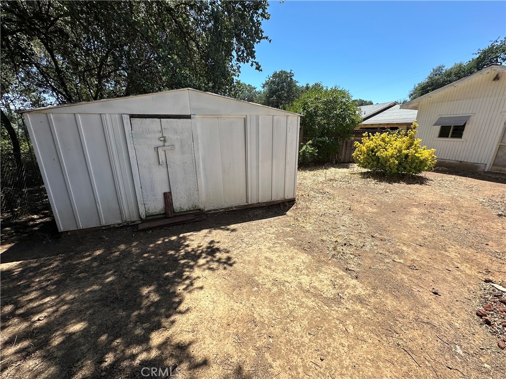 5647 Jones Property Photo 21