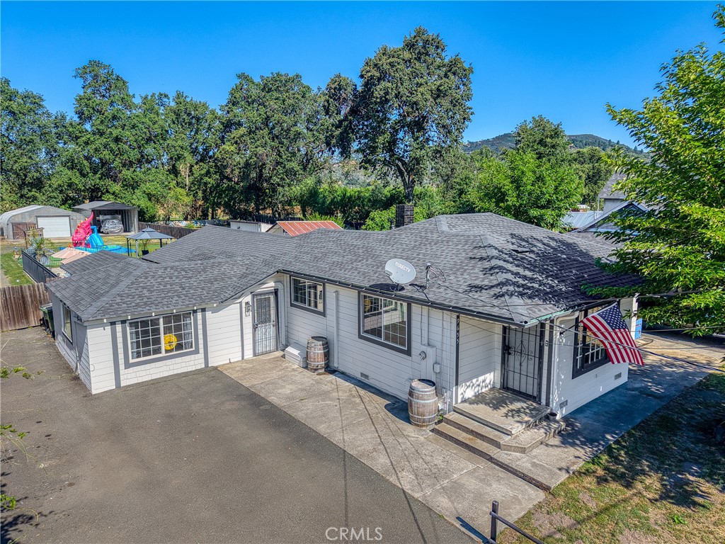 9655 Main Property Photo 2