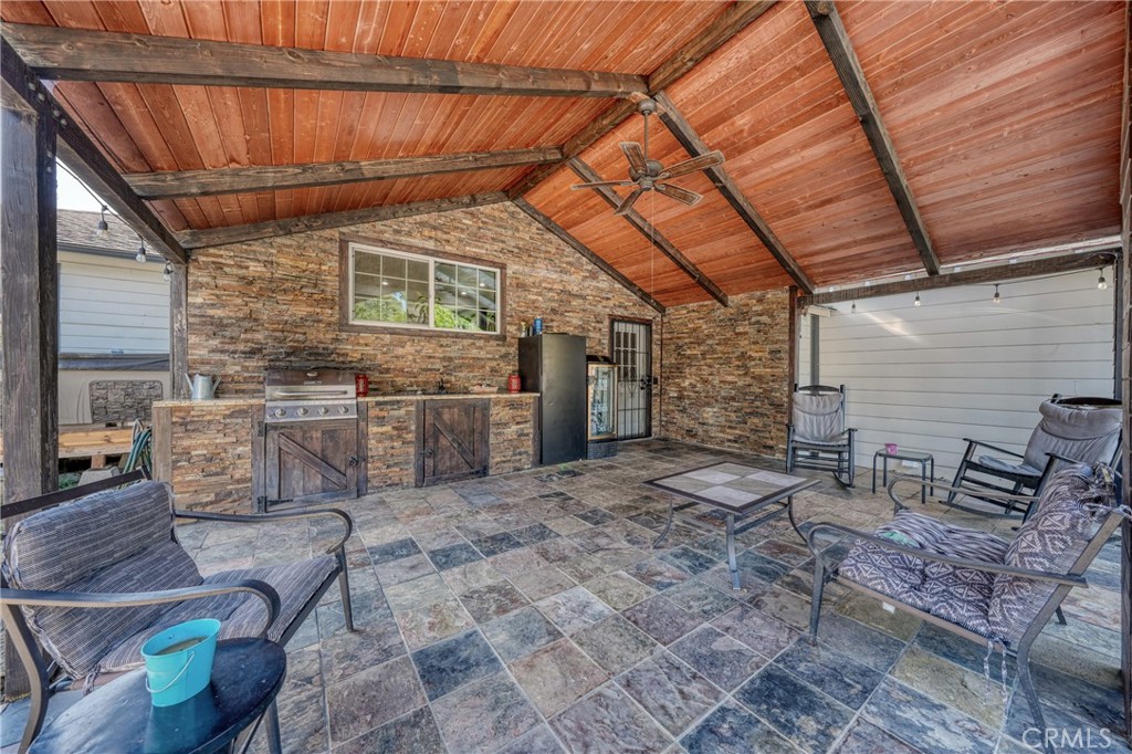 9655 Main Property Photo 24