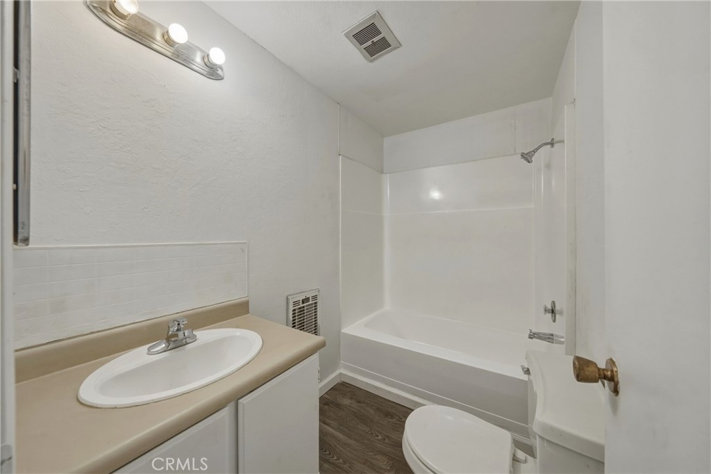 4718 Hawaina Way Property Photo 21