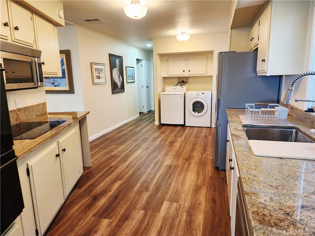 1800 South Main St. 23 Property Photo 14