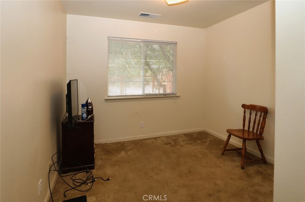15825 23rd Property Photo 17