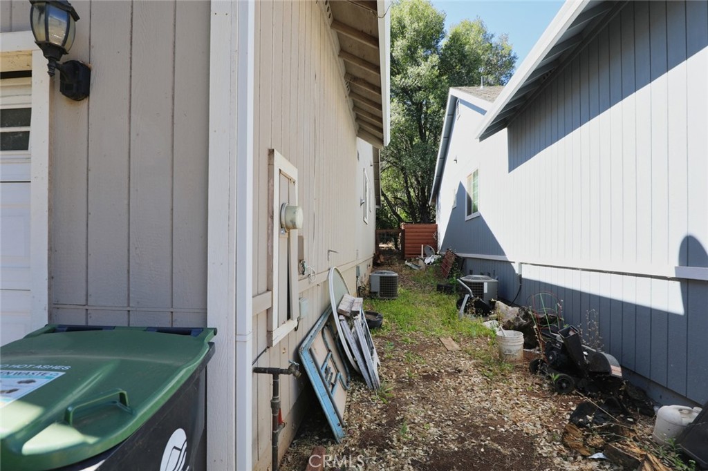15825 23rd Property Photo 26