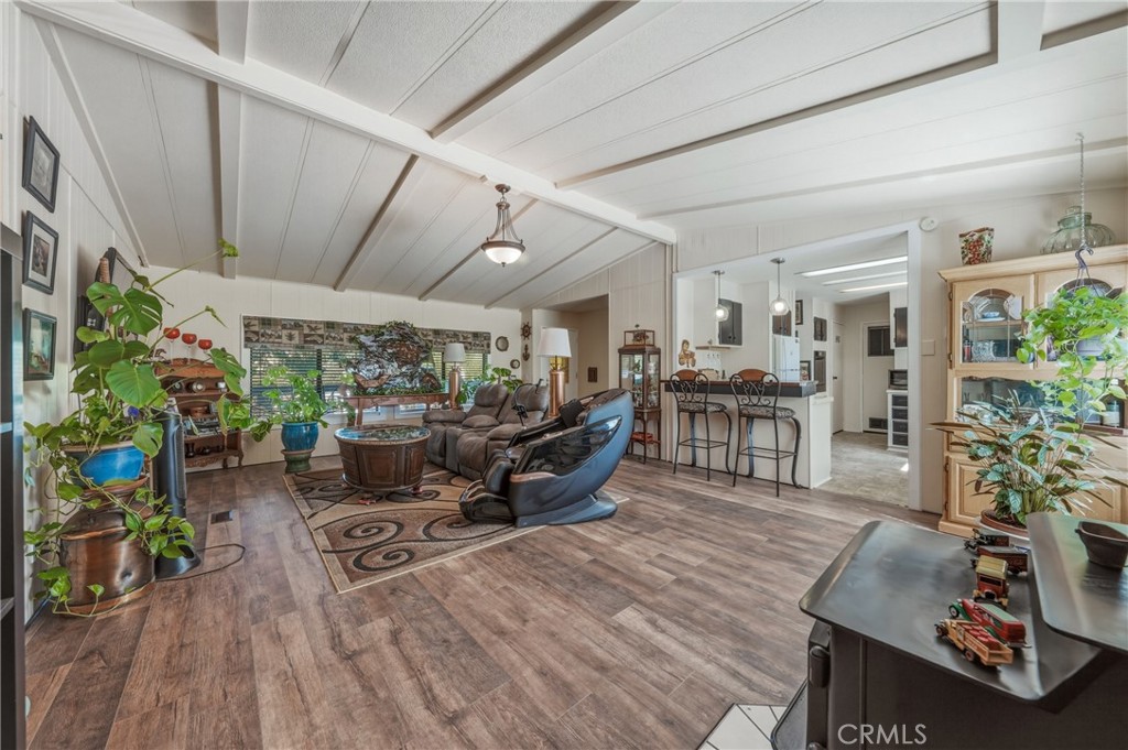 20776 Napa Avenue Property Photo 7