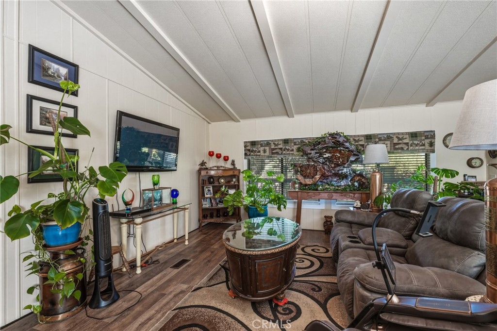 20776 Napa Avenue Property Photo 8
