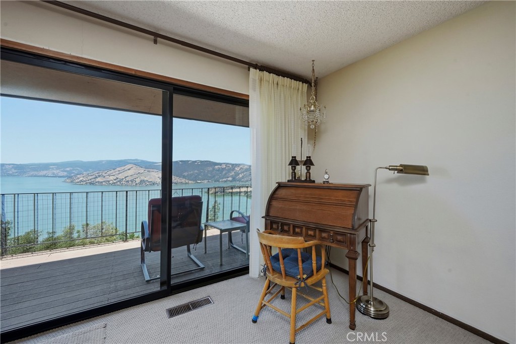 7478 Evergreen Property Photo 4
