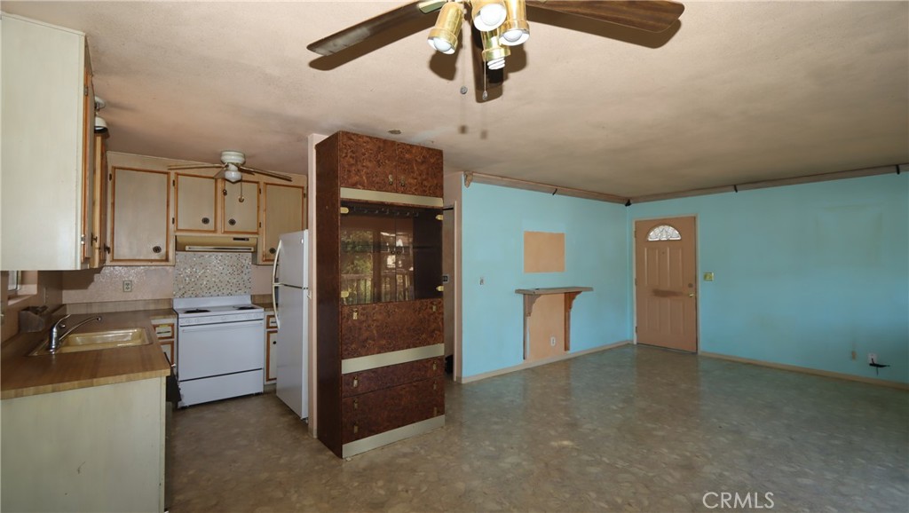 13180 Ebbtide Village Property Photo 5