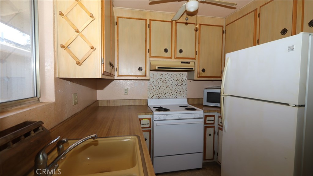 13180 Ebbtide Village Property Photo 8