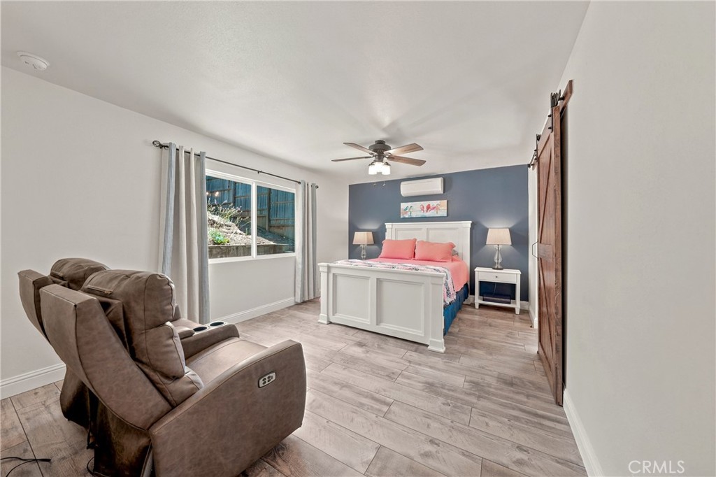 9175 Glenhaven Property Photo 23