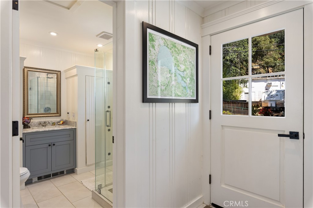 11611 Garden Court Property Photo 13
